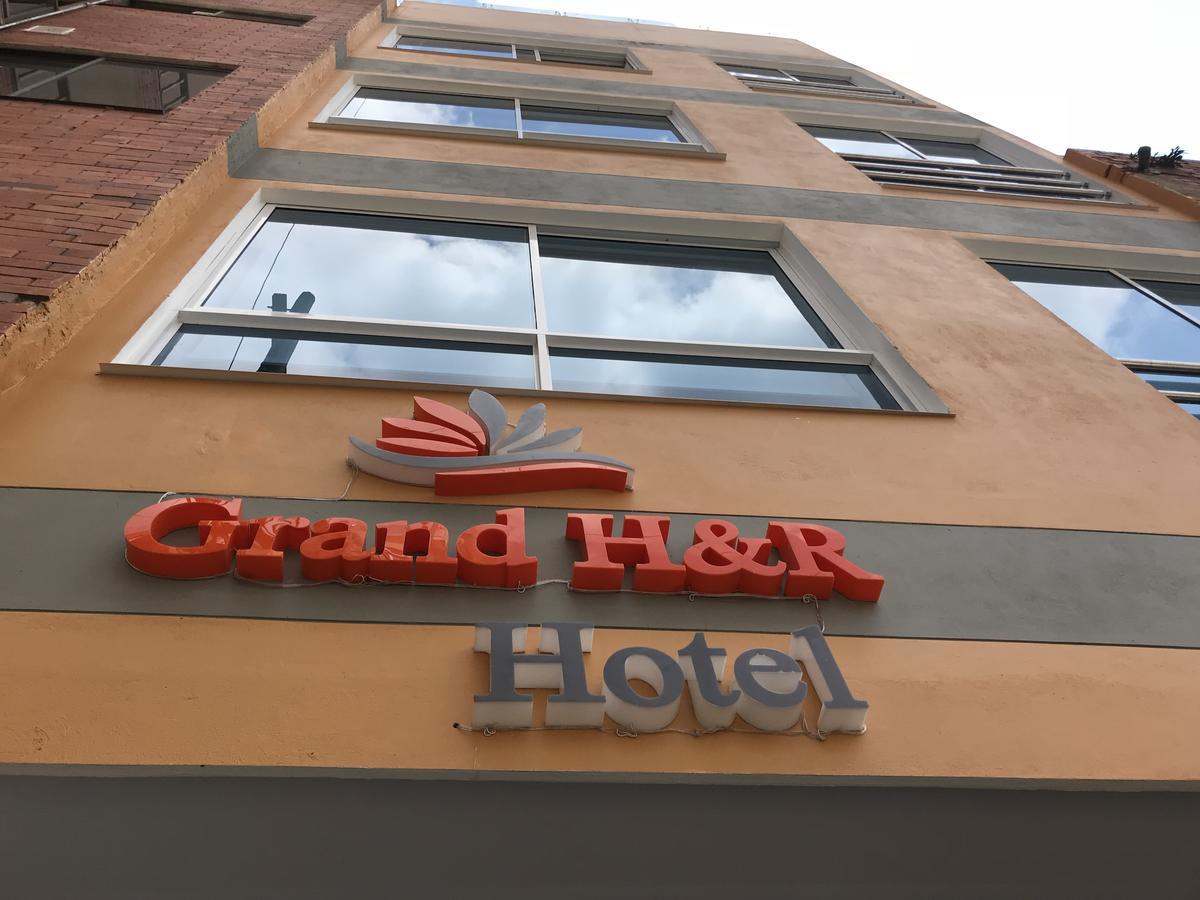 Hotel Grand H&R Вилета Екстериор снимка